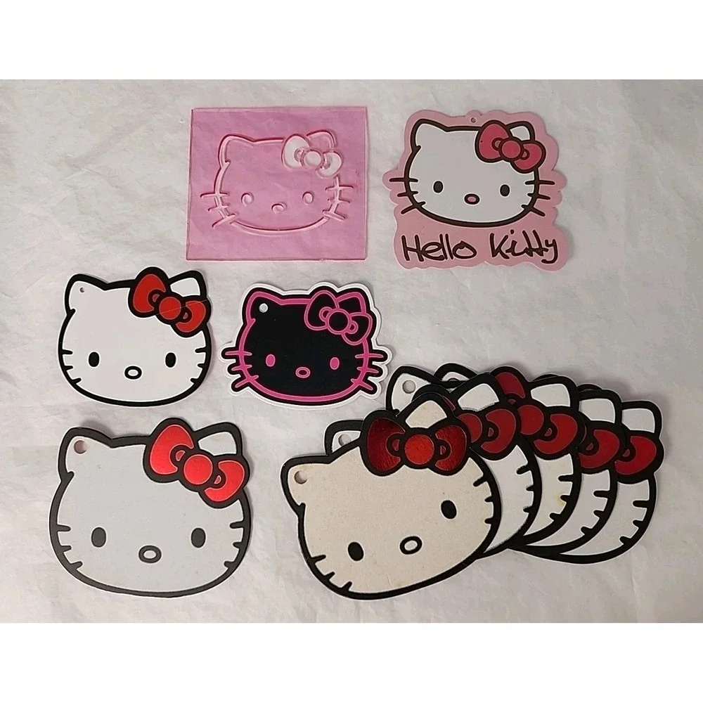 53 Pcs VTG Sanrio Hello Kitty V-Day Lunchbox Tin + Cards & 10 Merchandise Tags